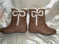 -東莞市靚而美鞋業(yè)廠家直批