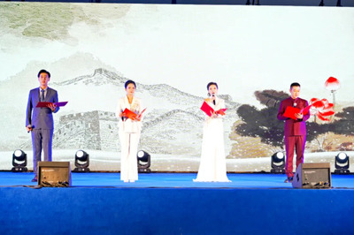 筆墨丹青頌長(zhǎng)城暨我在嘉峪關(guān)畫長(zhǎng)城藝術(shù)寫生創(chuàng)作成果展盛大開幕